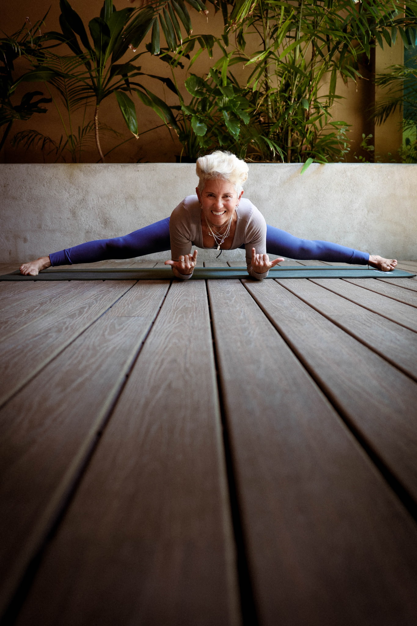 Miki Anzai hawaii yoga teacher