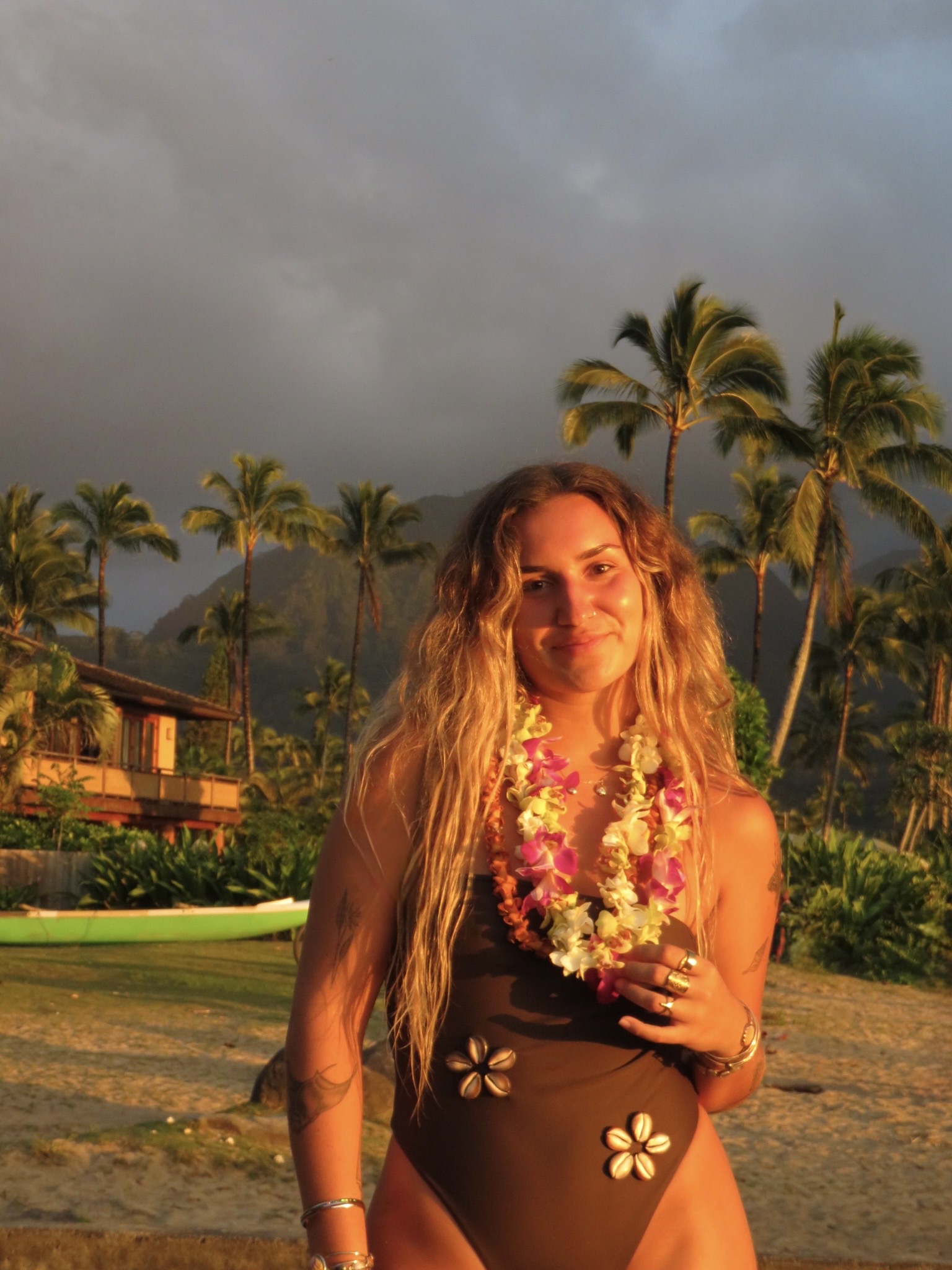 Jaden Harding hawaii yoga teacher
