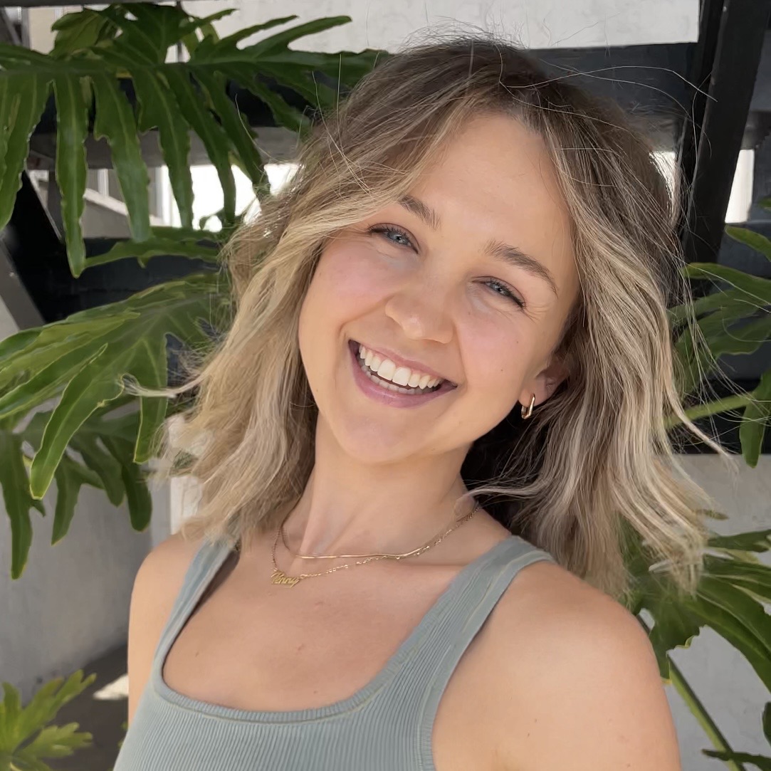 Penny Johnson hawaii yoga teacher