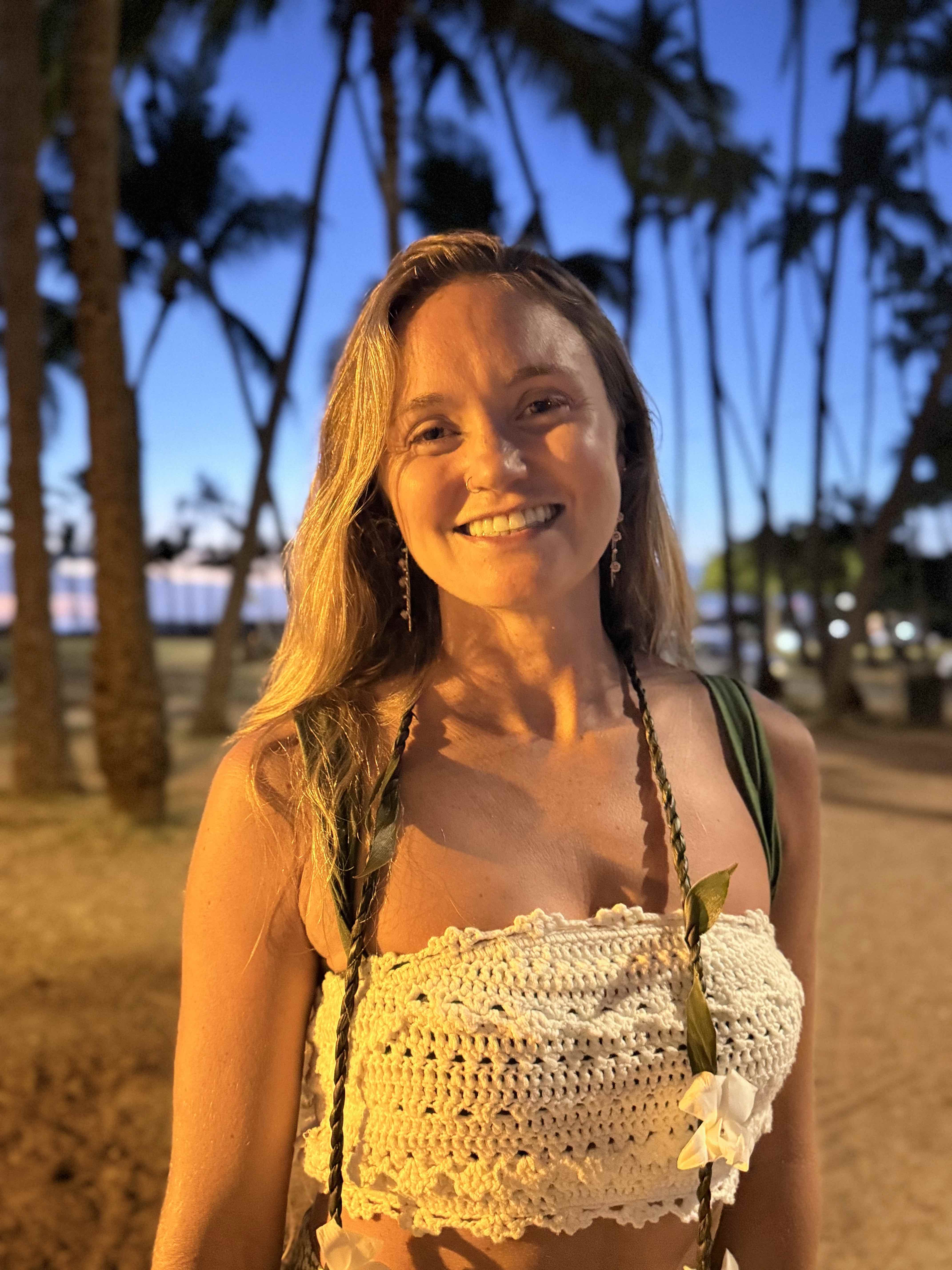 Emily Baumann hawaii yoga teacher