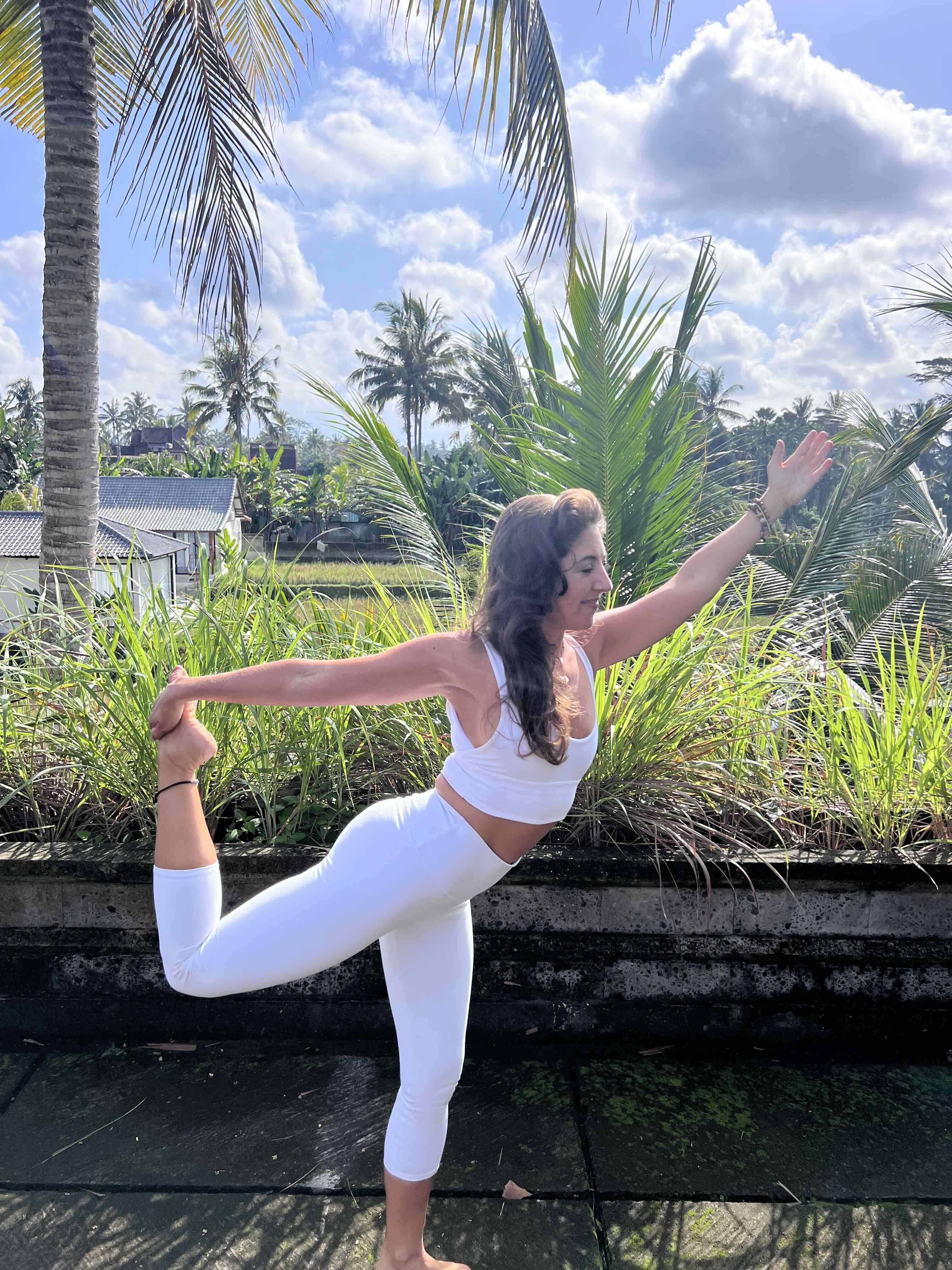 Sarah Sheppard hawaii yoga teacher