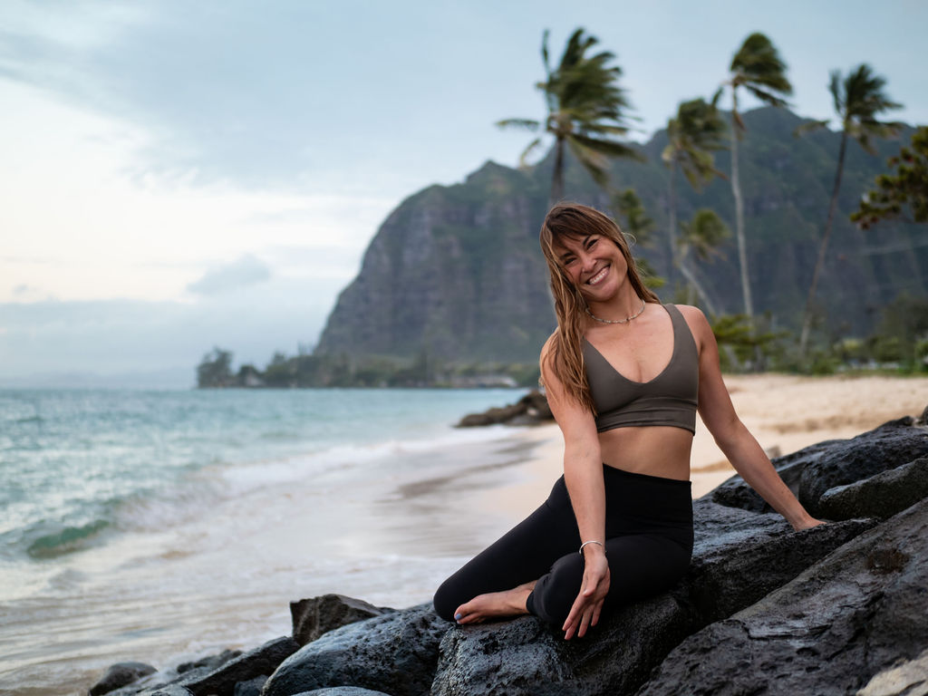 Victoria Williams hawaii yoga teacher