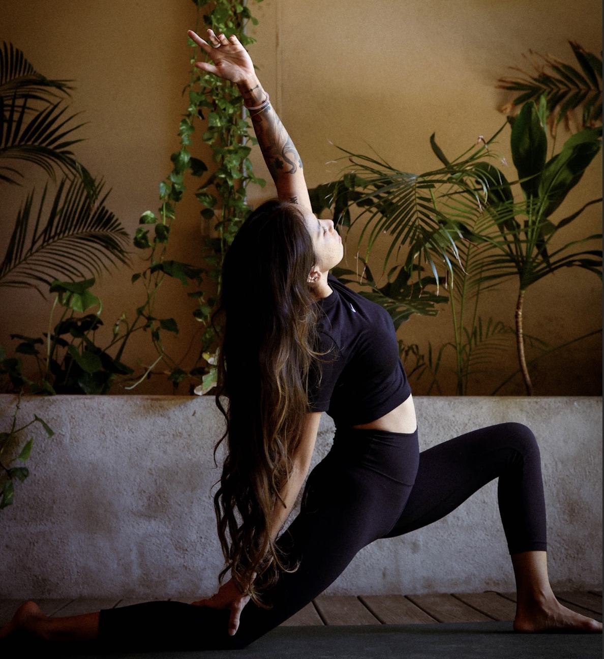 Taylor Leong hawaii yoga teacher