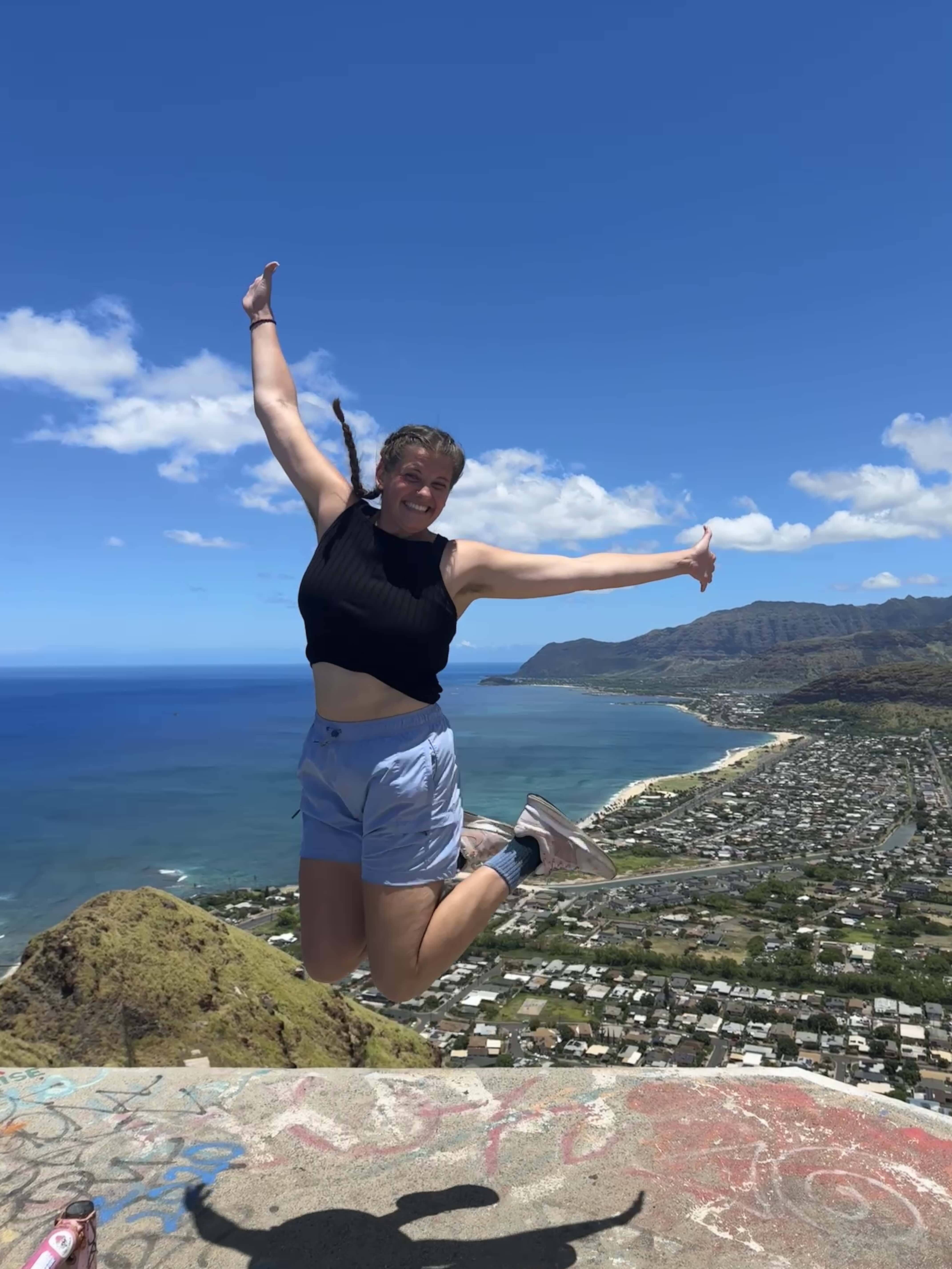 Becca Soliwoda hawaii yoga teacher